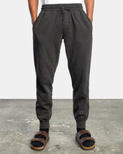 Load image into Gallery viewer, RVCA Men&#39;s Tonally Fleece Sweatpants 2