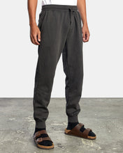 Load image into Gallery viewer, RVCA Men&#39;s Tonally Fleece Sweatpants 2