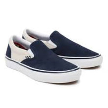 Laden Sie das Bild in den Galerie-Viewer, Vans Skate Slip-On Schuhe