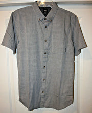 Load image into Gallery viewer, Vans Men&#39;s Wakefield Short Sleeve Button Down Shirt